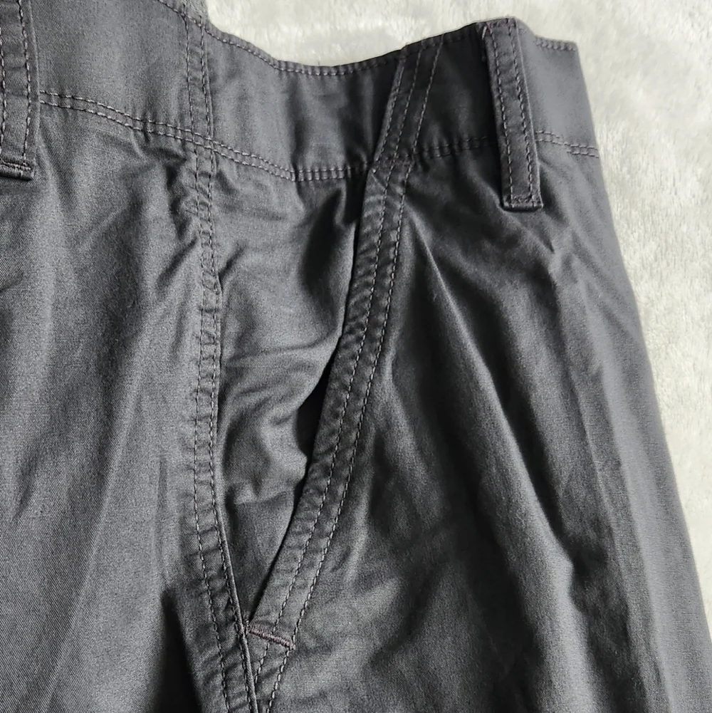 🩳 George Men’s Gray Cargo Shorts Size 40 – NWT, 14” Inseam, Below Knee - Picture 13 of 16